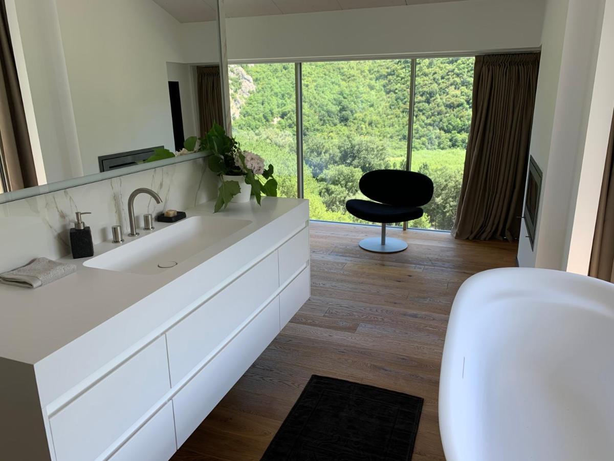 La Forestale Luxury Ecolodge - La Suite Royale Acqualagna Dış mekan fotoğraf